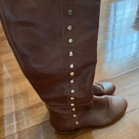 Brown Micheal kors boots size 7 1/2 - Picture 1 of 2